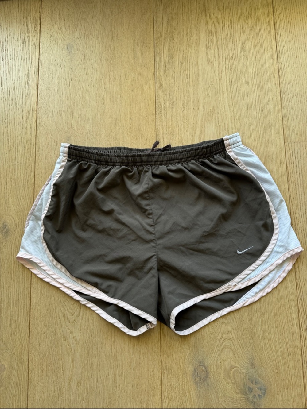 NIKE! Women's Grey Athletic Shorts with Light Pink and White Trim!